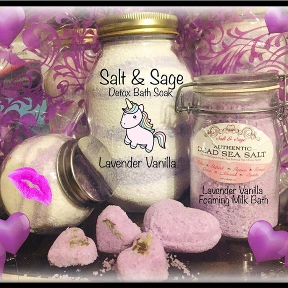 Meet your Posher, Erica - Picture 2 of 4